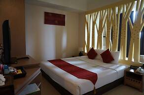 Maninarakorn Hotel