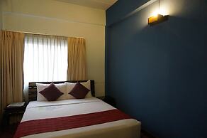 Maninarakorn Hotel