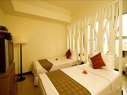 Maninarakorn Hotel