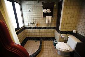 Raming Lodge Hotel & Spa