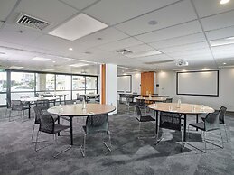 ibis Hamilton Tainui