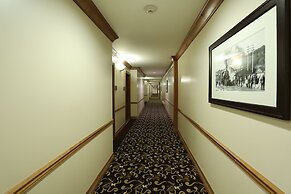 Days Inn by Wyndham Surrey