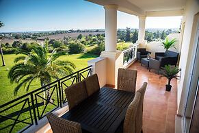 Colina Verde Resort