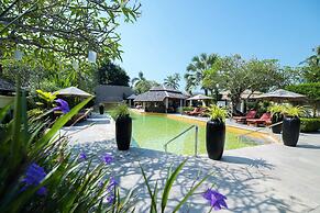 The Sunset Beach Resort & Spa Taling Ngam