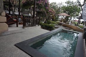 Bali Taman Beach Resort & Spa - Lovina