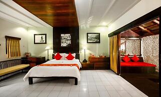 Bali Taman Beach Resort & Spa - Lovina