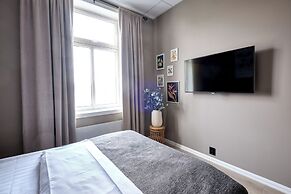 Moss Hotel & Apartments