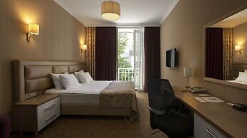 Flowers Hotel