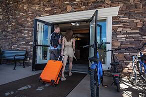 Yellowstone Park Hotel