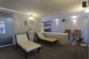 Ros Tower Hotel