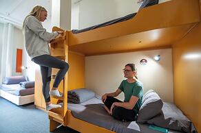 Rock Solid Backpackers Rotorua