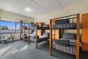 Rock Solid Backpackers Rotorua