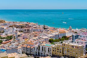Hotel Colina do Mar