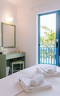 Nathalie Hotel