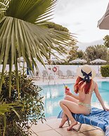 Nathalie Hotel