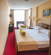 Hotel Europe