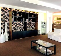Mediterranea Hotel & Convention Center