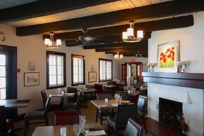 Sir Sam's Inn & Waterspa - Adults Only