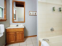 Sir Sam's Inn & Waterspa - Adults Only