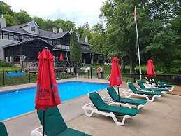 Sir Sam's Inn & Waterspa - Adults Only