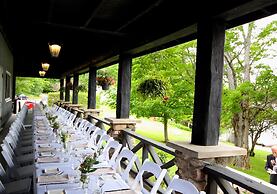 Sir Sam's Inn & Waterspa - Adults Only