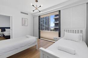 Ultra Broadbeach