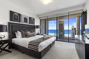 Ultra Broadbeach
