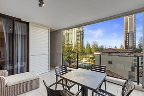 Ultra Broadbeach