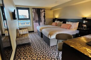 The Vincent Hotel
