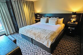 The Vincent Hotel
