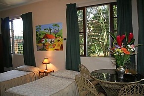 Hemingway Inn