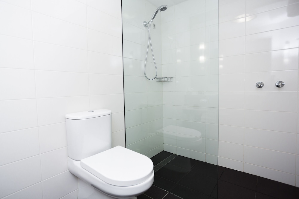 St Ives Apartments