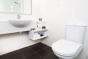 St Ives Apartments