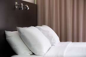 St Ives Apartments
