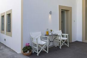 Aria Lito Mansion