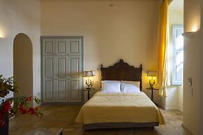 Aria Lito Mansion