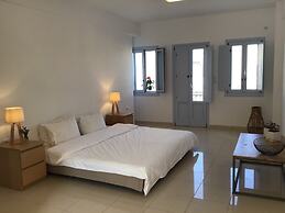 Aria Lito Mansion