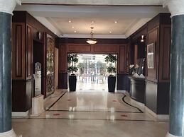 Les Oliviers Palace