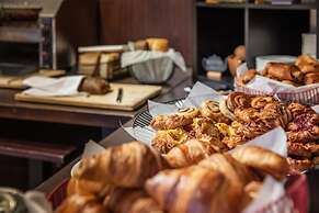 Radisson Blu Waterfront Hotel, Jersey