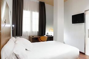 Petit Palace Plaza Malaga Hotel