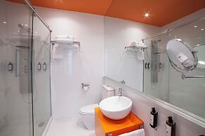 Petit Palace Plaza Malaga Hotel