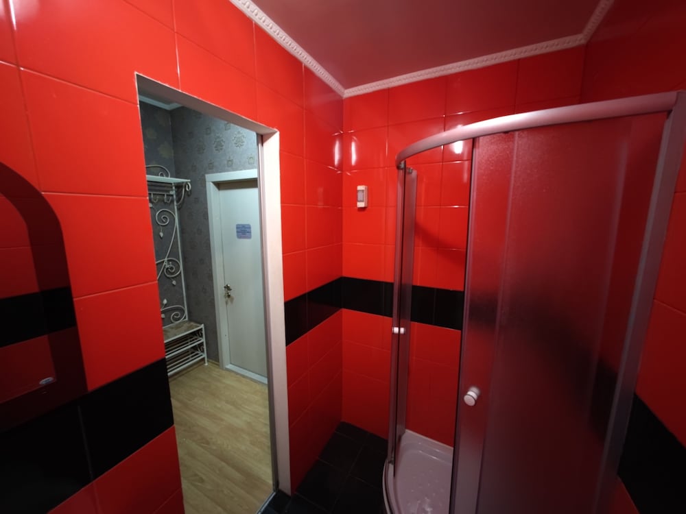 Zirka Hotel