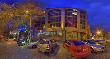 Zirka Hotel