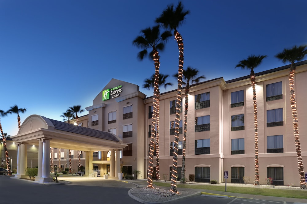 Holiday Inn Express & Suites Yuma by IHG