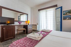 Agionissi Resort Hotel