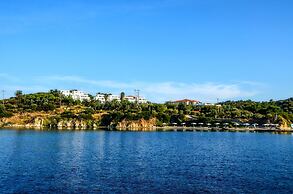 Agionissi Resort Hotel