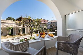 Iliada Beach Hotel
