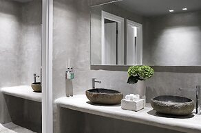 Knossos Beach Bungalows Suites Resort & Spa
