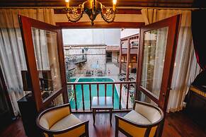 Mediterra Art Hotel
