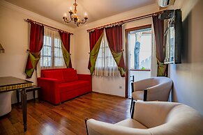 Mediterra Art Hotel